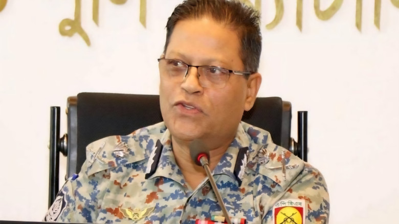 বাংলাদেশ পুলিশের নতুন মহাপরিদর্শক আলী হোসেন ফকির