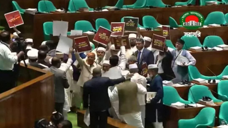 সংসদে রাষ্ট্রপতির ভাষণ: জামায়াত-এনসিপির ওয়াক আউট